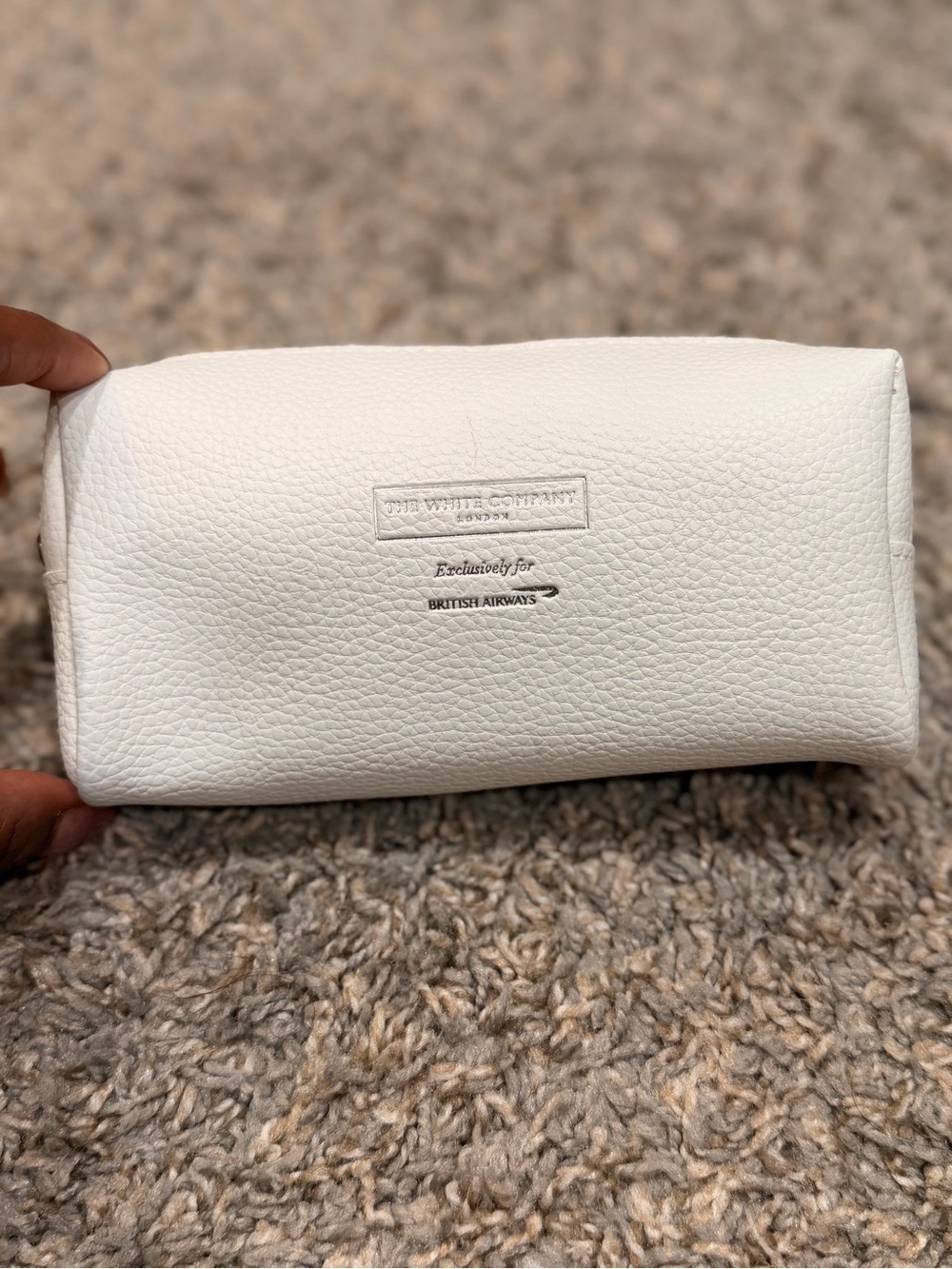 The White Company White Pebbled Leather Travel Pouch (unopened contents intact)